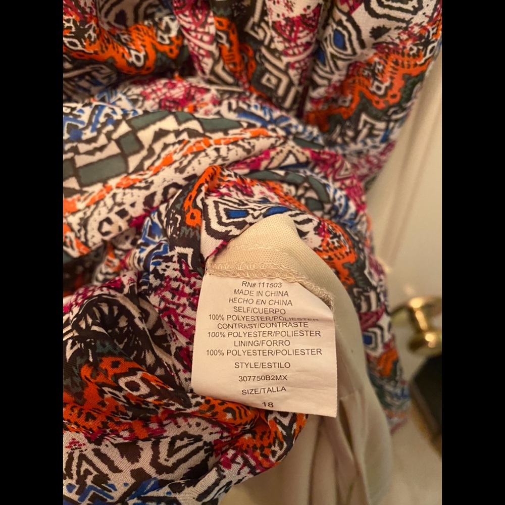 Patterned Maxi Dress - Picture 3 of 3